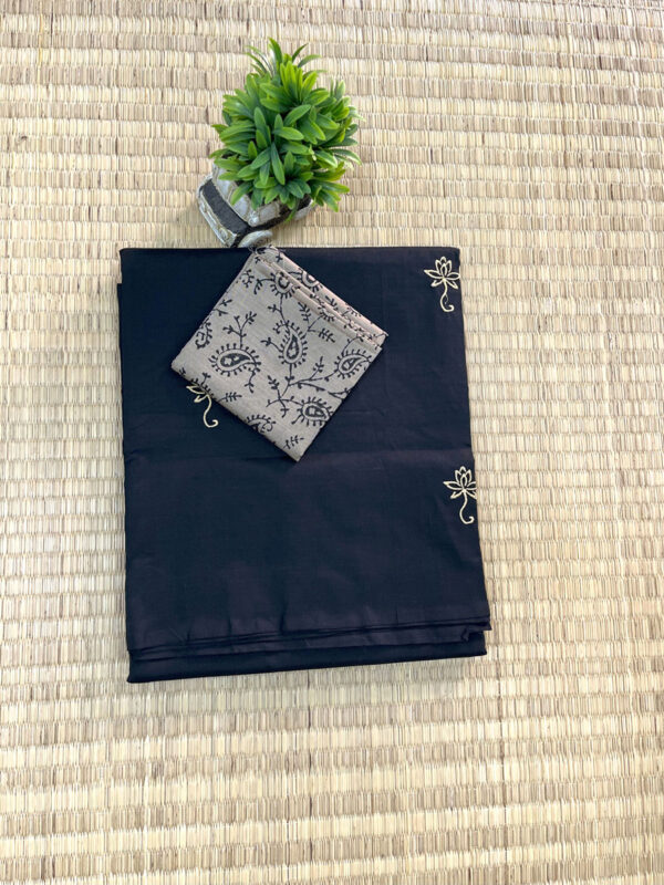 southcottonmix embriodery work saree with self and contrast blouse PCEMB005