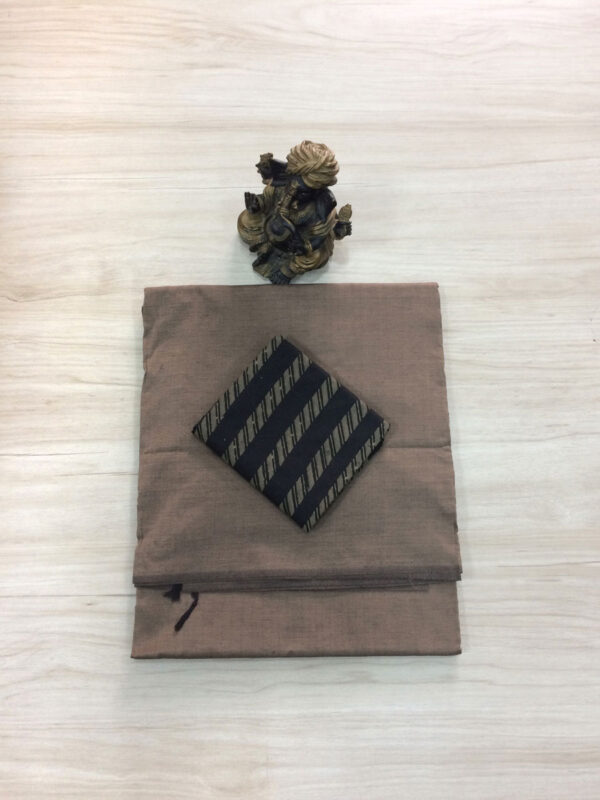 southcottonmix plain saree with contrast blouse PCP001