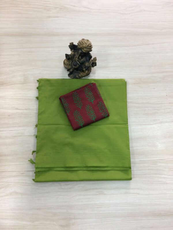 southcottonmix plain saree with contrast blouse PCP012